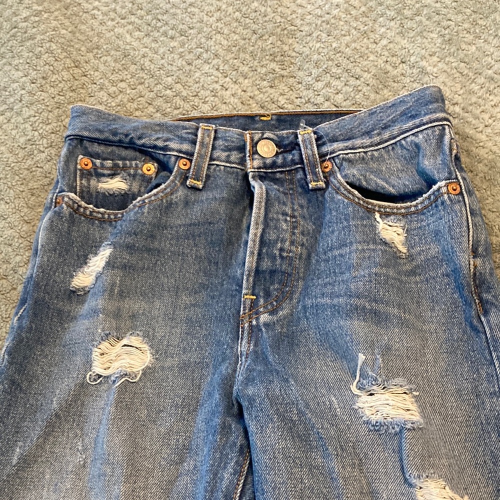 Levi jeans! Size 24!